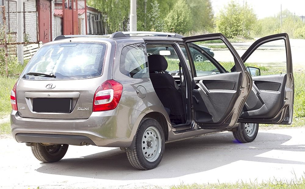 Накладки на внутренние пороги Lada Kalina II (хэтч