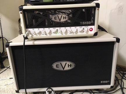Продается гитарный кабинет EVH 5150 III 50W Ivory