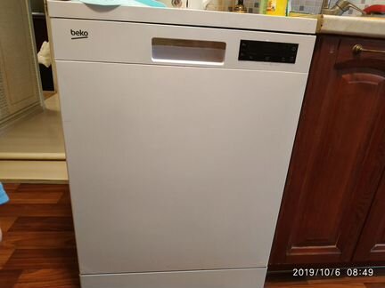 Посудомоечная машина веко DFN26210W