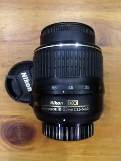 Nikon AF-S Nikkor 18-55mm f/3.5-5.6G VR DX