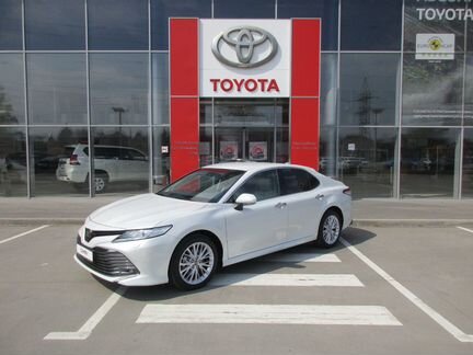 Toyota Camry 2.5 AT, 2020