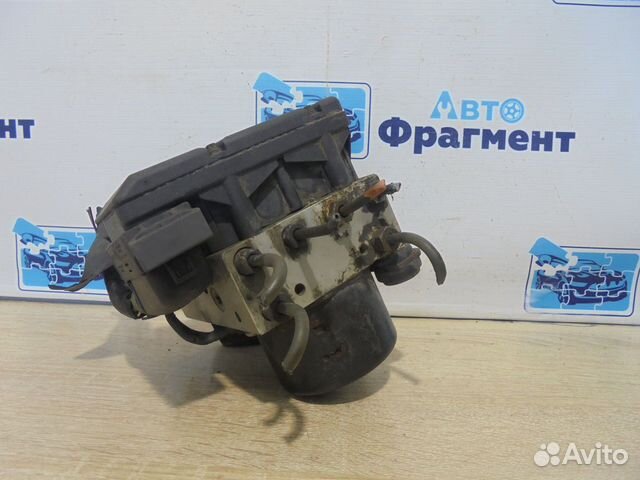 Блок ABS (насос) Volkswagen Golf 3 VR6 2.8i