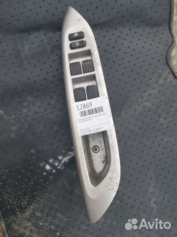 Блок управления стеклами передний правый Toyota