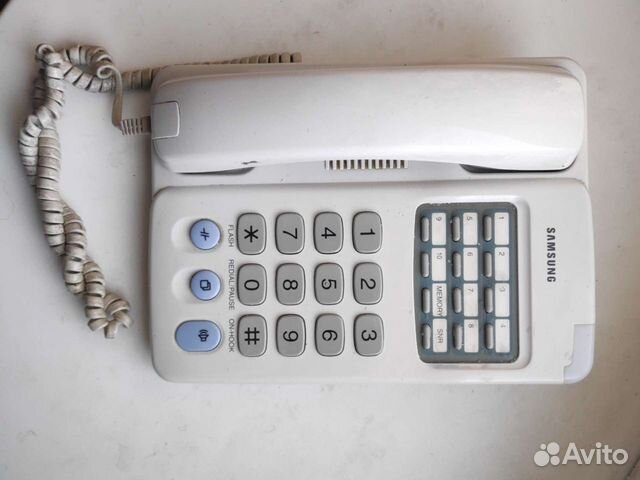 Стационарный домашний телефон