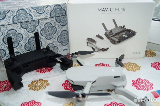 Квадрокоптер dji mavic