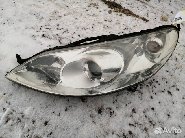 Фара Левая Ксенон Пежо 407 левый руль