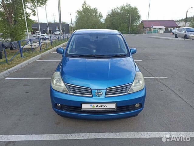 Nissan Tiida 1.5 AT, 2005, 255 000 км