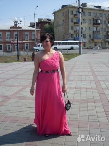Струящееся шифоновое платье в пол Струящееся шифоновое платье в пол