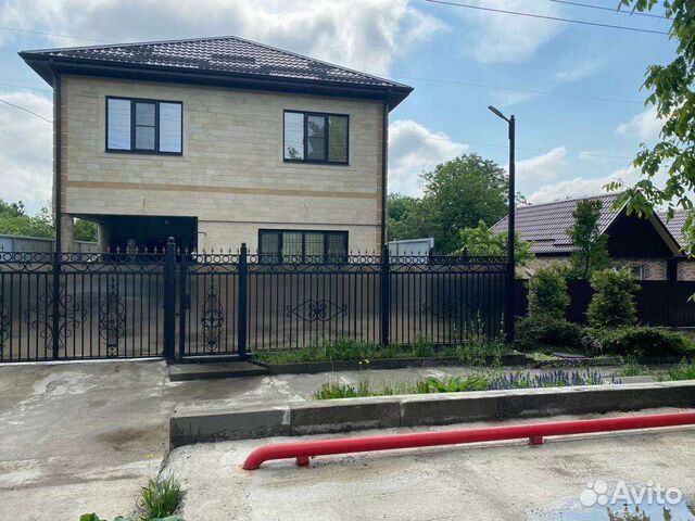

4-к. дом, 190 м²