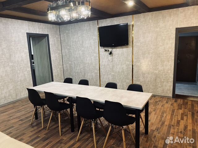 

Дом 180 м² на участке 3 сот.
