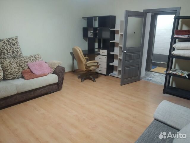 

1-к. квартира, 39 м², 2/5 эт.