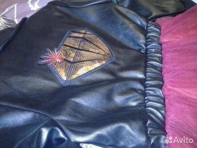 Куртка на девочку 5-8 лет новая Куртка на девочку 5-8 лет новая