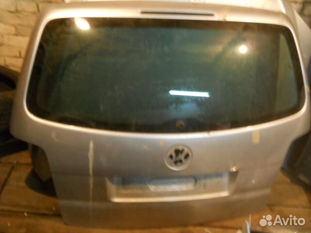 Volkswagen Touran Крышка багажника