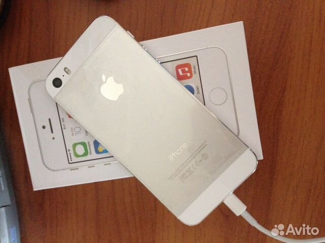 iPhone 5s Silver, 64 Гб