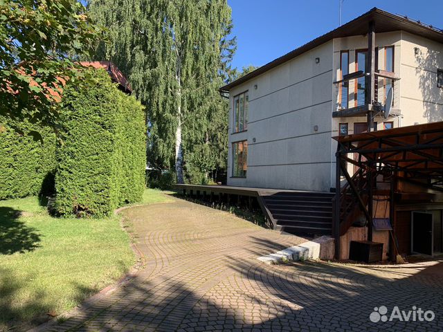 

4-к. коттедж, 180 м²