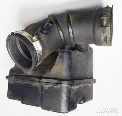 Патрубок воздушный мазда 626