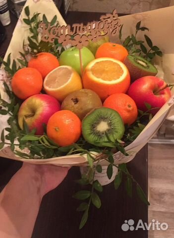 Фруктовые и сладкие букеты (подарки)