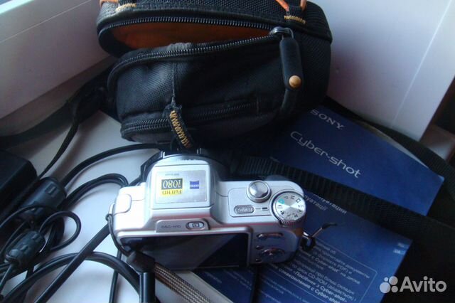 Фотоаппарат sony-DSC-H10