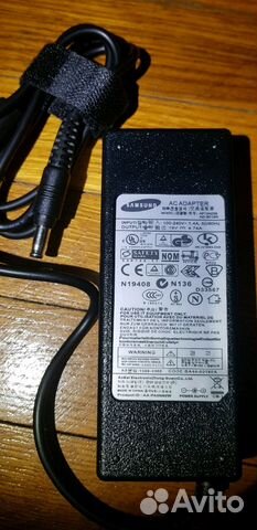 Зарядный блок питания ноутбука тв TV HP Lenovo