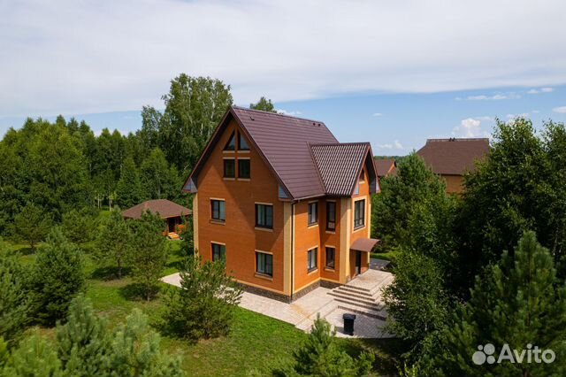 

4-к. дом, 180 м²