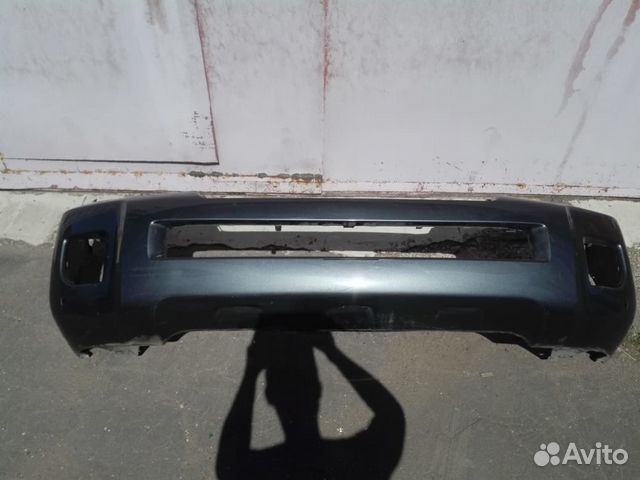 Toyota land cruiser 200 2012- бампер передний б/у Toyota land cruiser 200 2012- бампер передний б/у