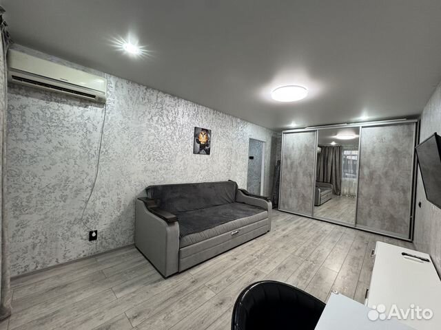 

2-к. квартира, 52 м², 4/5 эт.