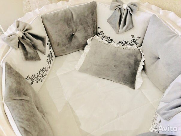 Комплект в кроватку 23 предмета Комплект в кроватку 23 предмета