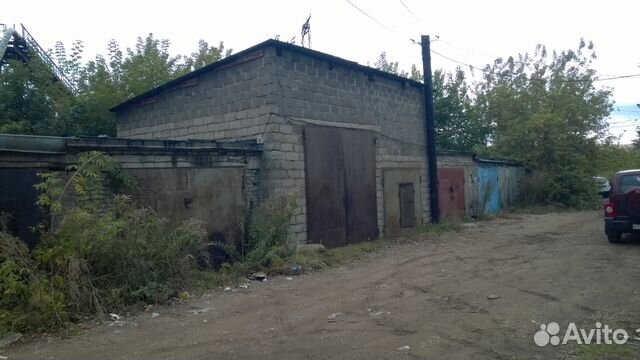 Гараж, > 30 м²