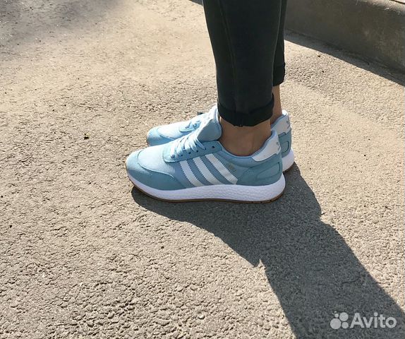 Кроссовки женские Adidas Iniki Кроссовки женские Adidas Iniki