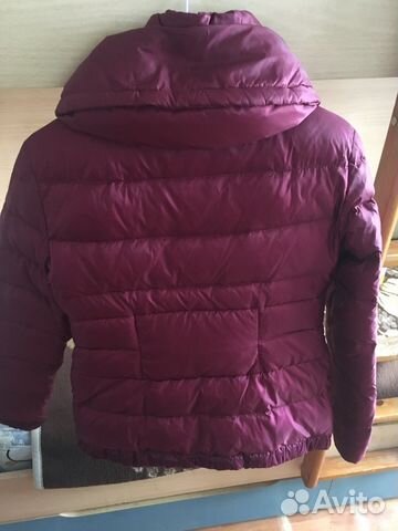 Куртка женская Guess (размер 48) Куртка женская Guess (размер 48)