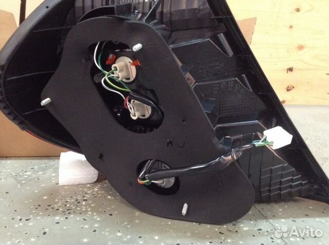 Фонарь задний Тойота Камри в 30 2002-2004 год