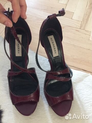 Босоножки Burberry 39-40 Босоножки Burberry 39-40