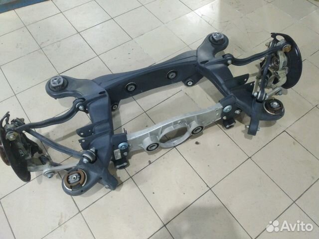 Задний подрамник на Мерседес W216-63 AMG