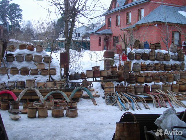 Старинное деревянное ведро ушат ведерко, коромысло