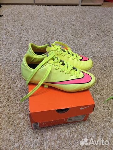 Кроссовки(кеды, бутсы, футзалки) Nike 36 р-р