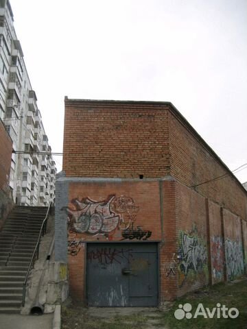 Гараж, > 30 м² Гараж, > 30 м²