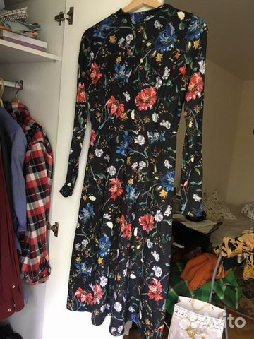 Платье boohoo в цветок