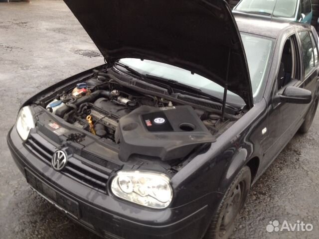 Дверь капот фара бампер Volkswagen Golf 4