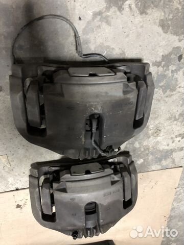 Тормозной суппорт BMW 7 F01 n63b44a Тормозной суппорт BMW 7 F01 n63b44a