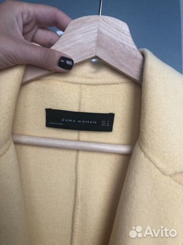 Жёлтое пальто Zara Жёлтое пальто Zara