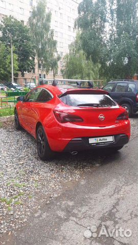Opel Astra GTC 1.4 AT, 2014, 57 000 км