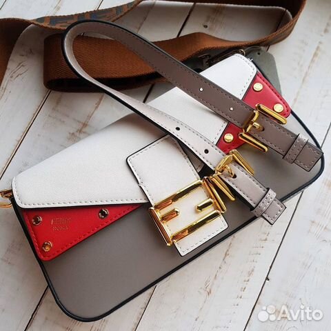 Fendi женская Сумка Baguette Fendi женская Сумка Baguette