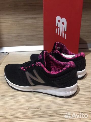 Кроссовки New Balance женские