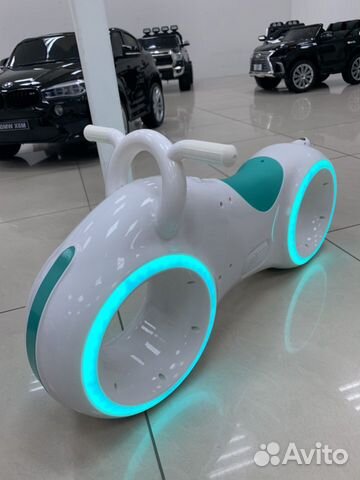 Беговел Star one scooter