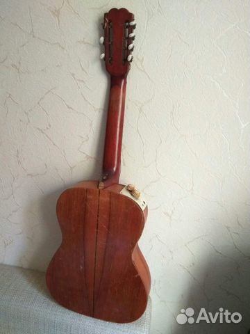 Адаптизированная семиструнная гитара фабрики мэфми Адаптизированная семиструнная гитара фабрики мэфми