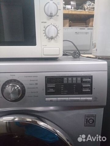 Стиральная машина LG M1096ND4 Стиральная машина LG M1096ND4