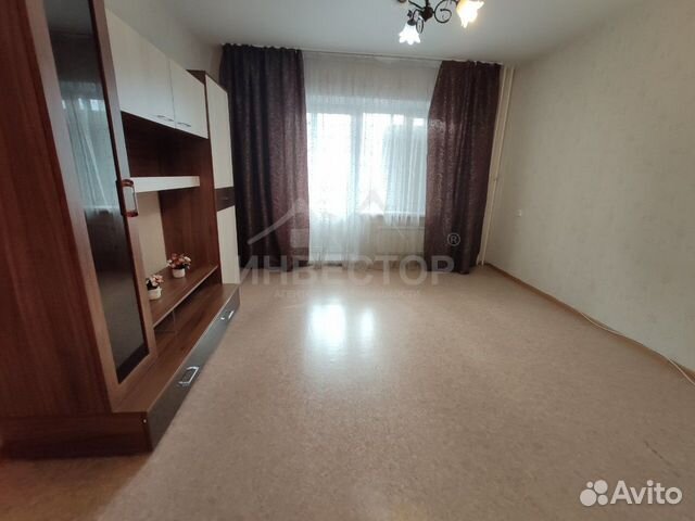 1-к квартира, 40 м², 5/10 эт. 1-к квартира, 40 м², 5/10 эт.
