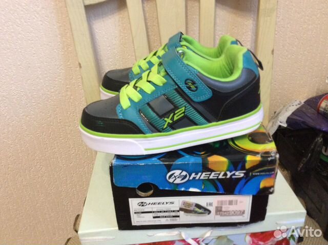 Роликовые кроссовки heelys 21см 2 колеса светодиод