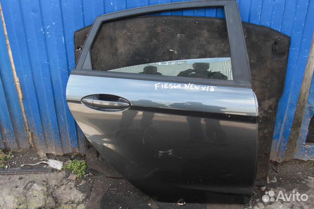 Дверь задняя правая Ford Fiesta MK6