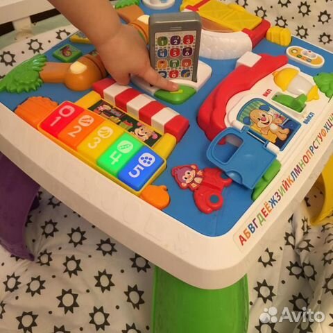 Развивающий стол fisher price